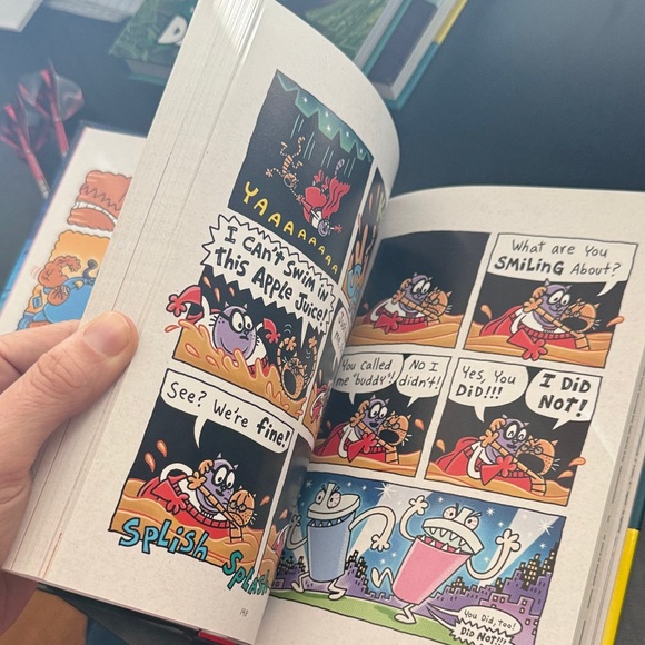 Dog Man: Mothering Heights by - Blue and Yellow Cover - Picture 7 of 9